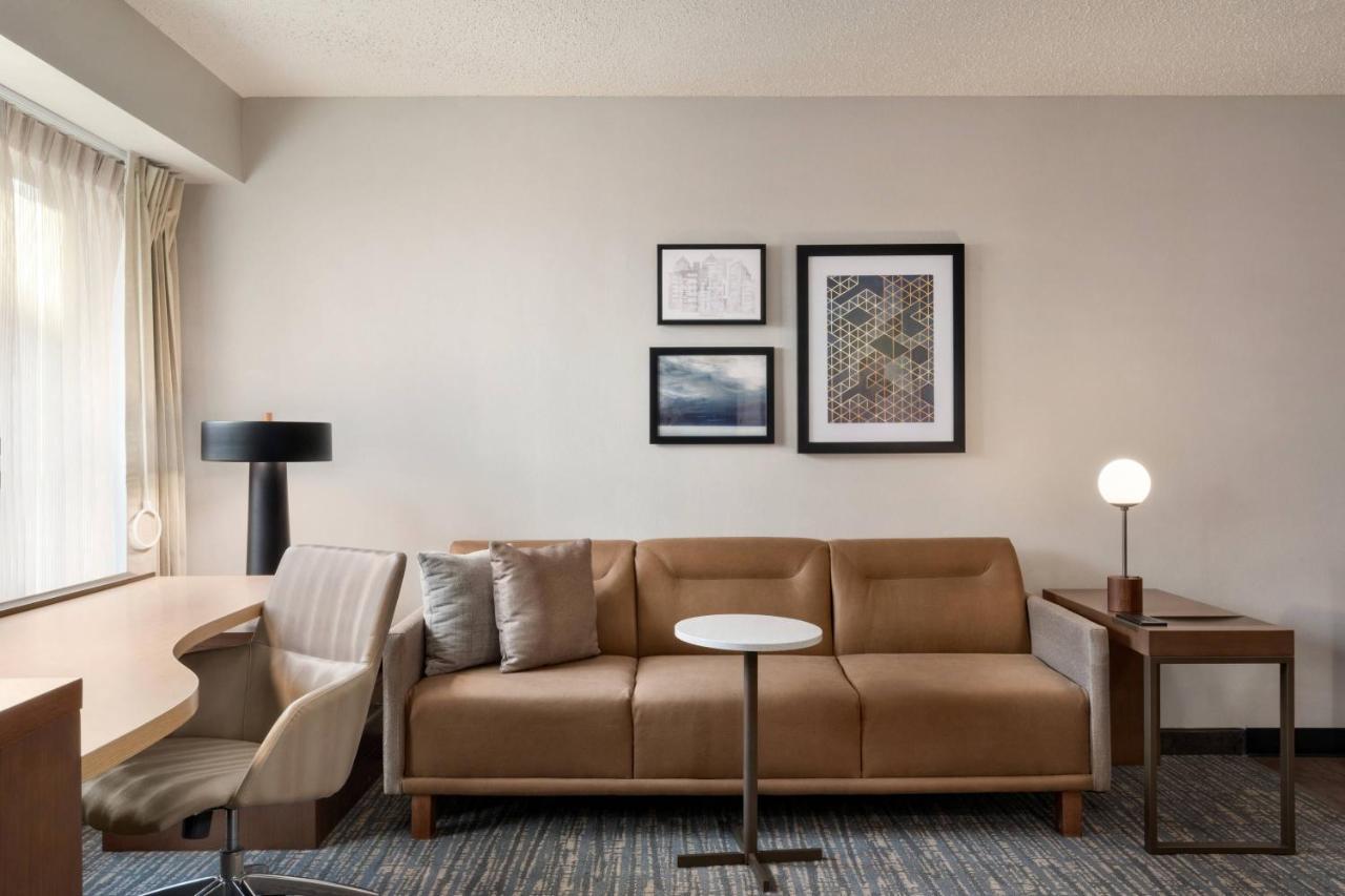 Residence Inn By Marriott West Springfield Bagian luar foto